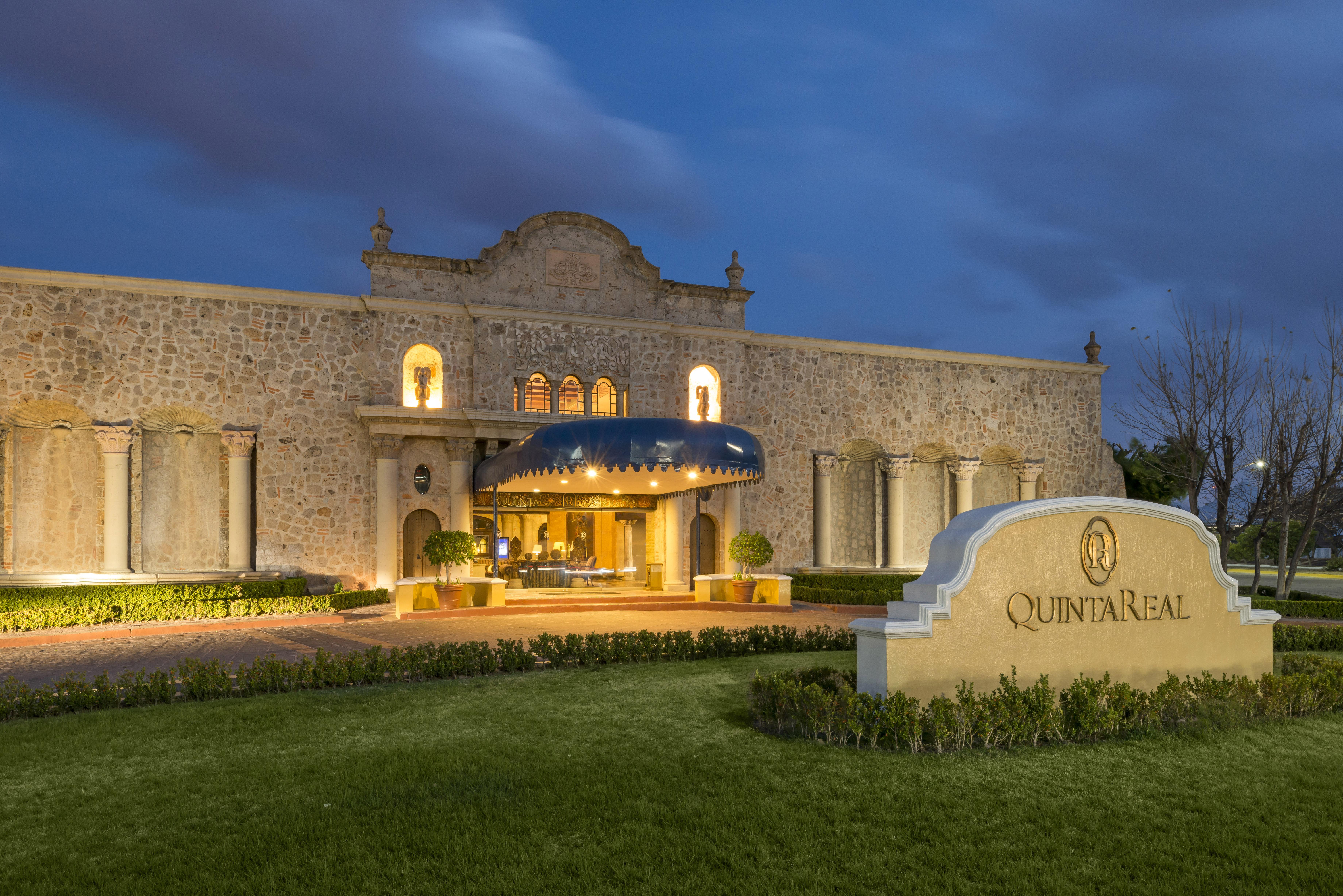 Hotel Quinta Real Aguascalientes Exterior foto